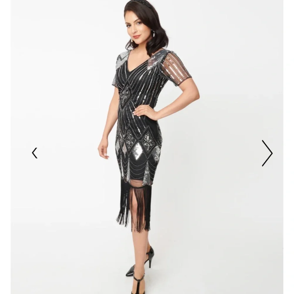 Unique Vintage NWT 1920s Silver Sequin & Black Fringe Katriane‎ Flapper Dress
